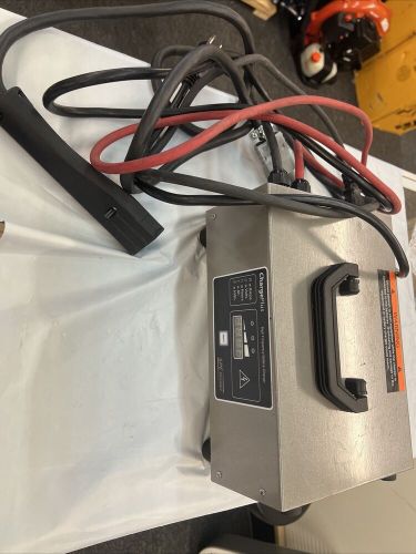 SPE Elettronica CBHF2-M 36-25 115-240V / 36V 25A High Frequency Battery Charger, US $299.99, image 6