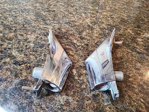 1964 Cadillac RH & LH Front Fender Turn Signal Indicator Lights Chrome Moldings, US $45.00, image 4