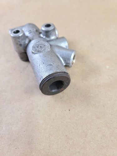 Oem 1991 1992 lexus ls400 brake proportioning valve aisin 47190-50030