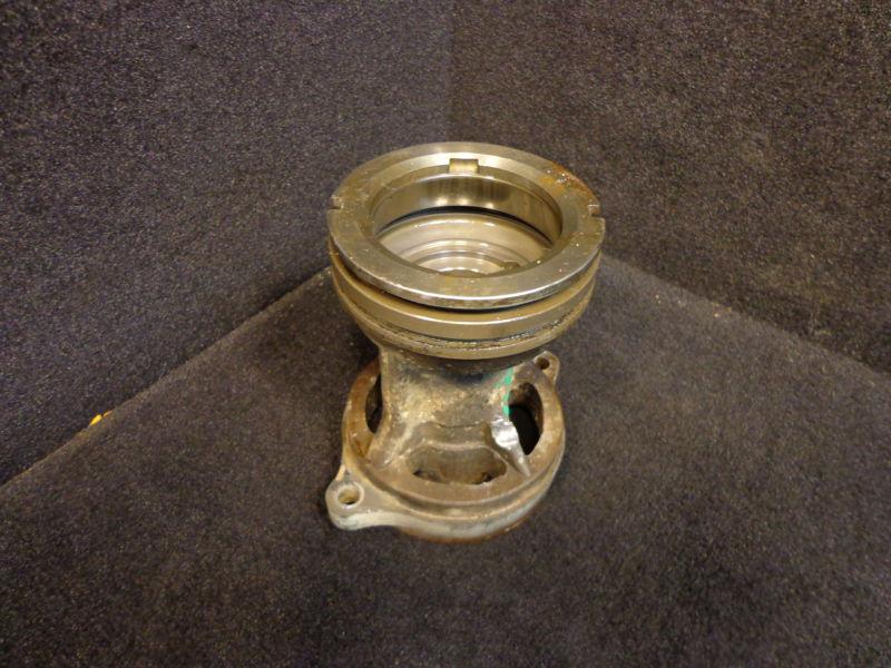 Prop shaft holder honda v6 outboard 200/225hp counter rotating bearing carrier