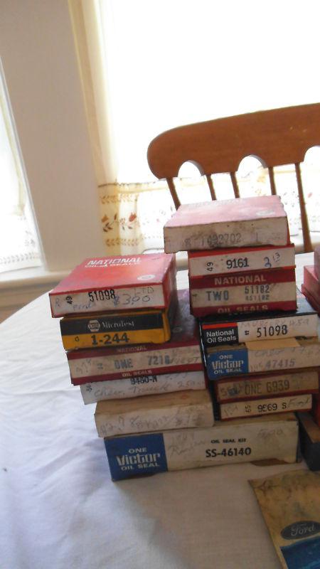Vtg lot 50 NOS Misc National Federal Mogul Oil Seals in Boxes Auto Repair Parts, US $29.99, image 2