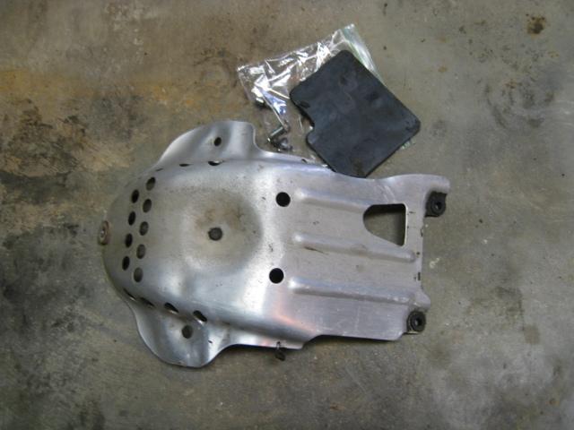 1986 honda xl250r - engine skid plate