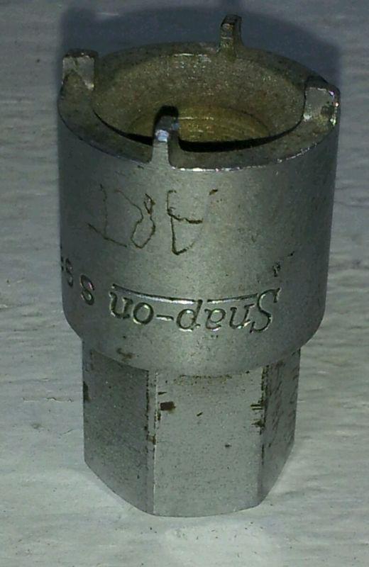 Snap-on s9625a 4 prong antenna nut socket for gm antenas may fit others as well