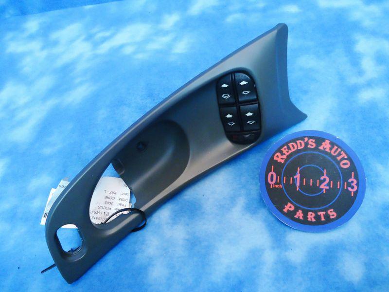 00-07 ford focus master power window switch 4s41-f23879 oem used w/o handle 271r