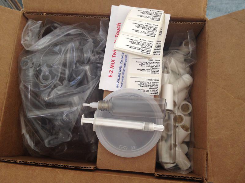 Automotive e-z mix twist-n-touch - e-z mix® 1/2 ounce touch-up bottle - 10001