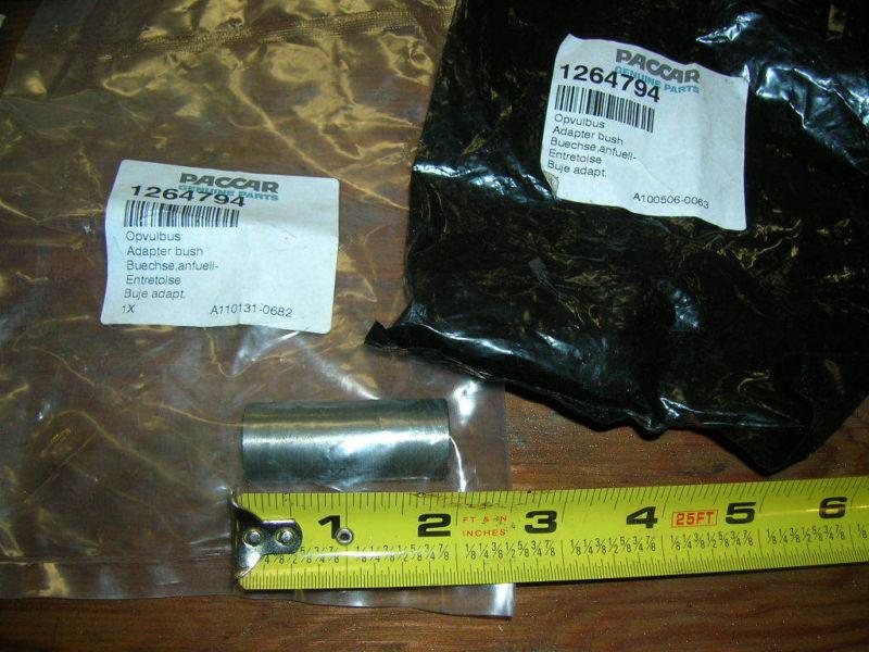 Find ( 2 ) Peterbilt 1264794 BUSHING SPACER NO RESERVE PETERBILT PETE