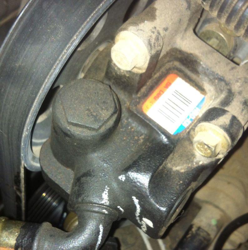 Find 2005 Ford Focus 2.0L Power Steering Pump OEM *ZC37 in Alva