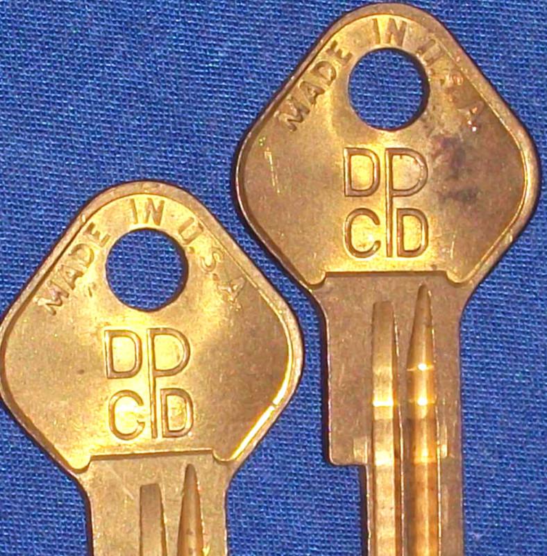 ◆2 dpcd logo brass key blank for vintage mopar trunk lock ignition b&s ilco yale