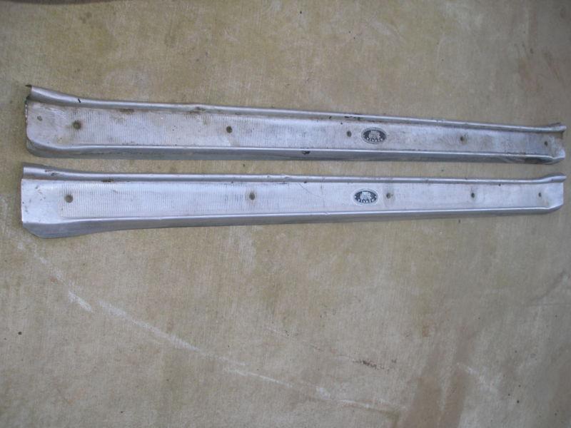1968 68 impala caprice 2 door hardtop door sills