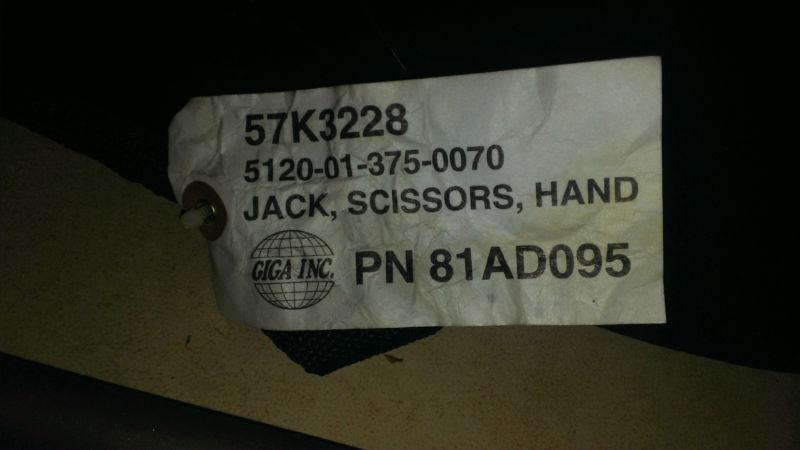 BRAND NEW NEVER BEEN USED HMMWV SCISSOR JACK, US $100.00, image 2