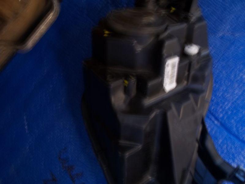 Sell 2010 Mercury milan left used oem headlight/headlamp in US