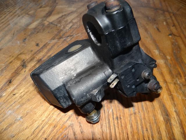 91_SUZUKI GSX1100F_GSX 1100 KATANA_88-93_FRONT BRAKE MASTER CYLINDER, US $45.99, image 2