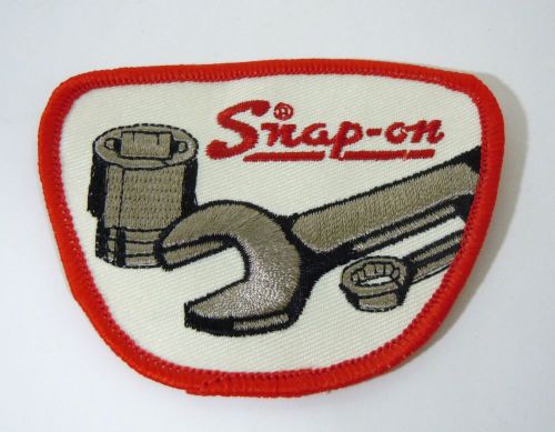 Snap-on tools iron on embroidered uniform-jacket patch 3 1/2&#034;