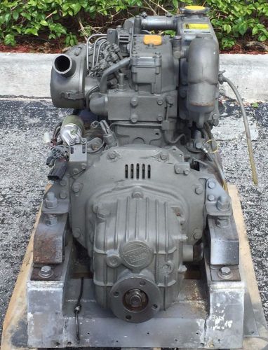 Yanmar 3gm30f, marine diesel engine with kanzaki kbw10, 2.83:1