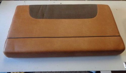 Scout 275d port/starboard cockpit backrest 46091-15 / uh1552 36 1/2" x 19" boat