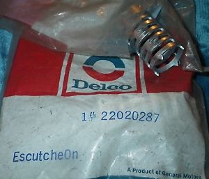 Nos 1979-1982 antenna escutcheon tube gm#22020287 cadillac seville eldorado olds
