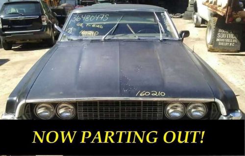 1968 ford thunderbird drivers left door trim panel