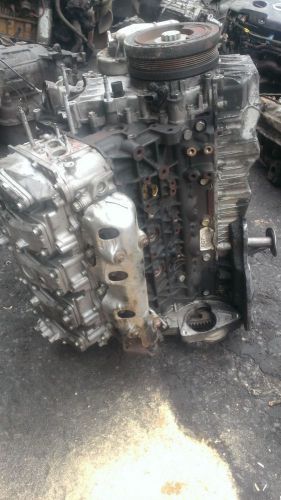 Chevrolet 2012 duramax engine long block with pan