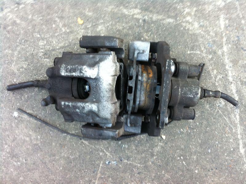 Sell BMW E46 REAR CALIPER BRAKE CALIPERS COUPE SEDAN 330 330I 330CI OEM