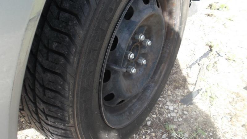 00 01 02 03 04 05 toyota celica r. right passenger rh rear stub axle knuckle hub