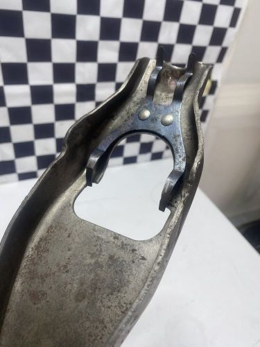 1986-93 FORD MUSTANG T5 WORLD CLASS SBF 5 SPEED BELL HOUSING W/ CLUTCH FORK, US $234.95, image 3