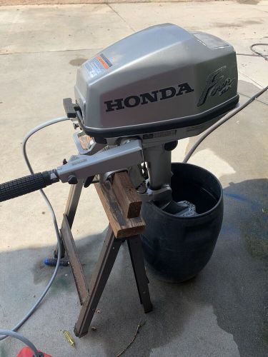 honda outboard motor 4 stroke. 5hp. BF 5D. Never used. Ultra low emissions., US $899.00, image 5