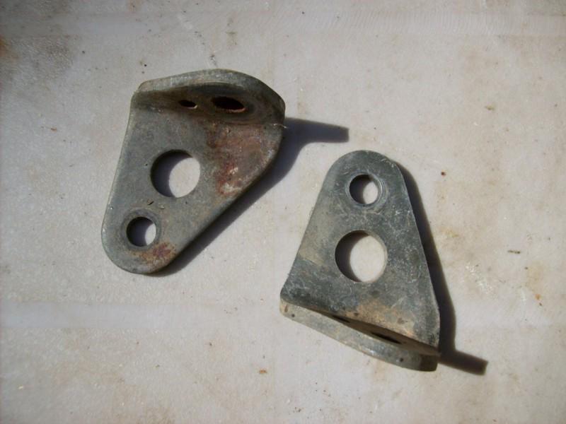 1985-86 yamaha tri z 250 rear fender  mounts 1986 85 ytz250 ytz bracket wheeler