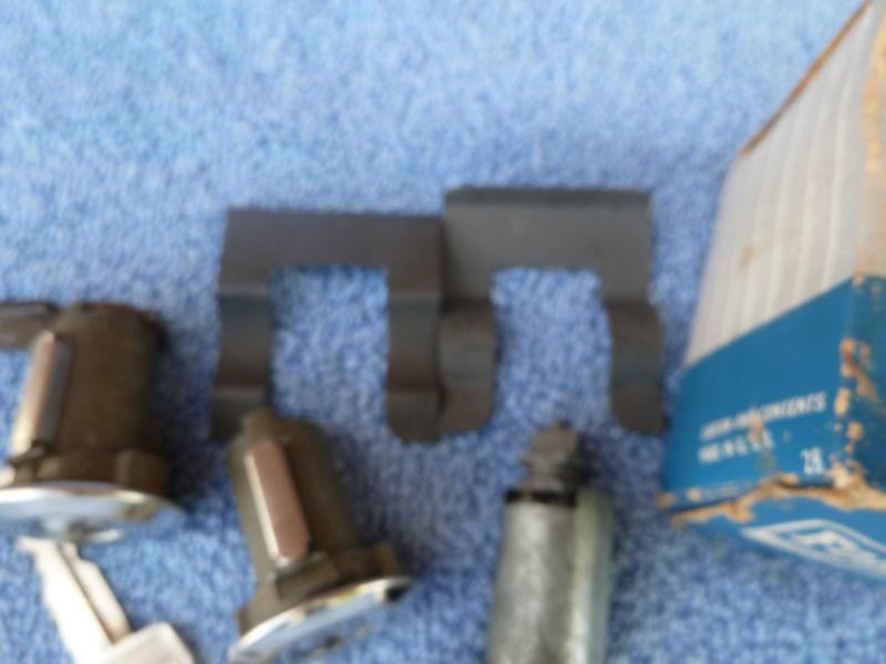 ORIGINAL FoMoCo NOS 1964 1965 1966 FORD MUSTANG IGNITION AND DOOR LOCK SET CLIPS, US $24.95, image 5