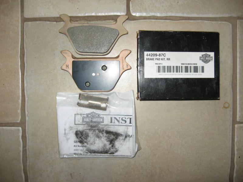 Genuine harley-davidson brake pads 44209-87  new oem