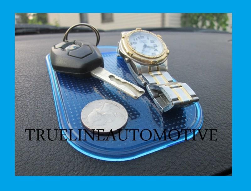Blue cell phone gps ipod sunglass sticky pad mp3 mp4 anti-slip pad mat