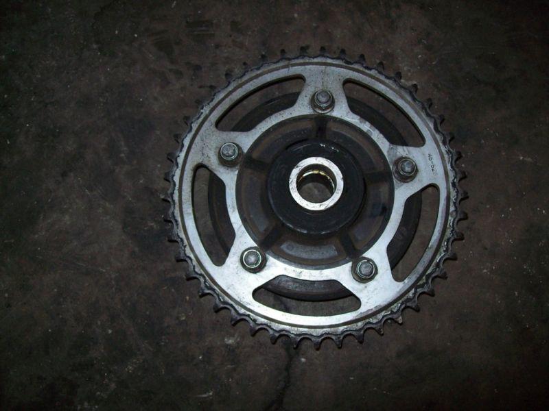 Gsxr750 gsxr600 rear sprocket & hub 08 09 10 110980