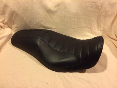 Harley davidson seat, dyna superglide, nr
