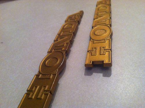 Honda cb750 2 two cafe bobber oem gold badge emblem fuel tank motorcycle