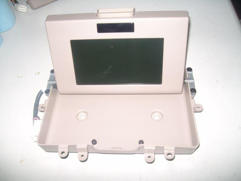 2004 2005 2006 nissan quest overhead monitor screen cn-tn6360z 280915z001 tan