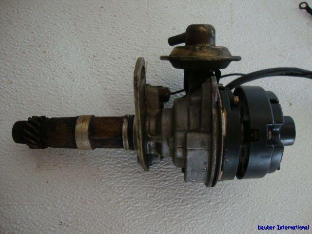 1981 b2000 t4t62471 distributor oem 