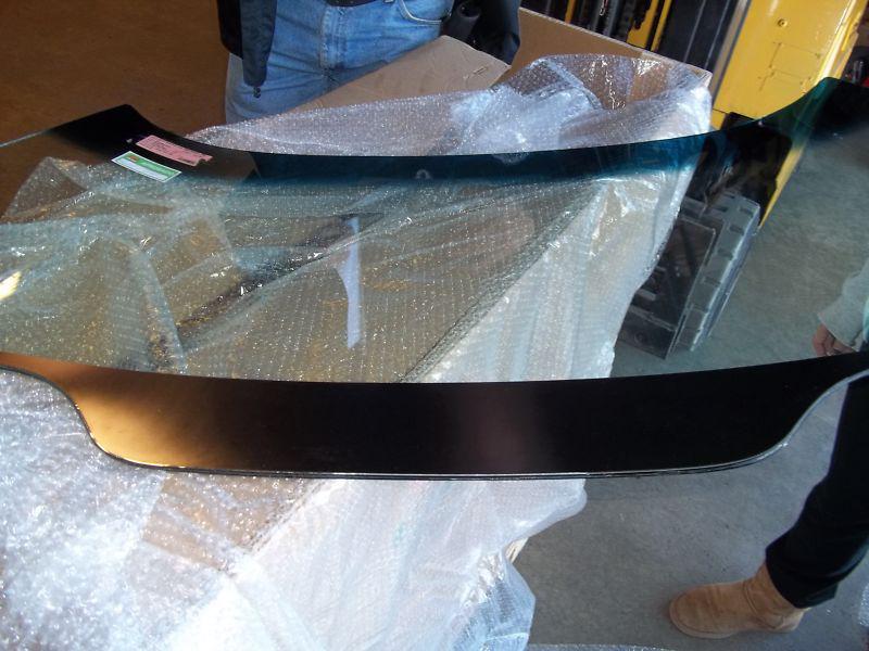 1972 corvette date coded windshield 413005 after market replacement