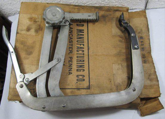 K-d no. 380 valve compressor tool overhead l-head + no. 32 & 35 keepers