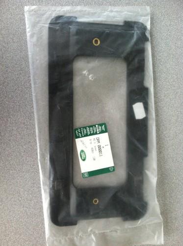 Land rover drm000011 liscense plate holder bracket