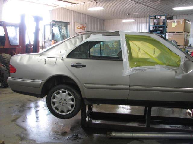 1998 mercedes-benz e320 tail lamp light right