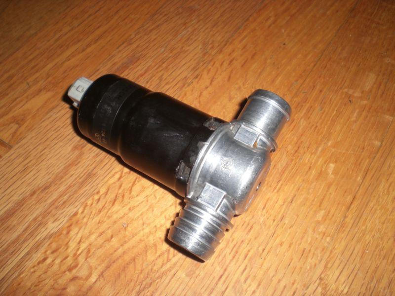 1988-92 bmw e30 m20 "t" idle control valve