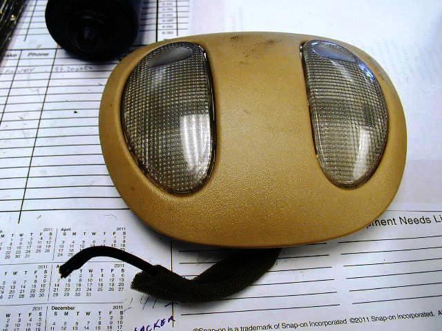 Interior trim light courtesy map assembly 