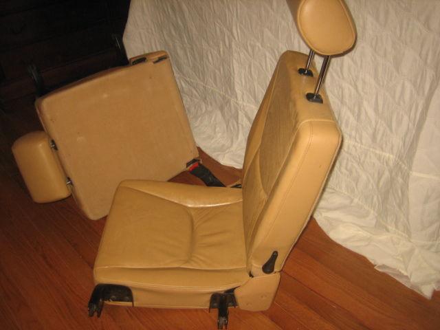 3rd row 2 seats tan leather fits ml500,430,350,320 (no brackets or seatbelts)   