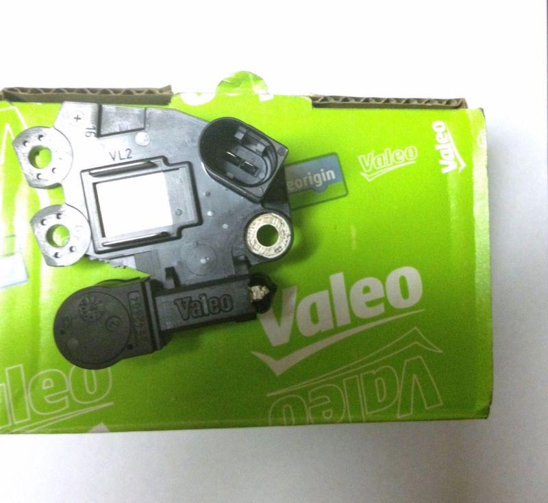 Mercedes c class valeo alternator voltage regulator 12v 2003-2005 1.8l  sg12b062