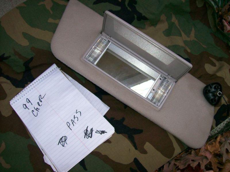 Purchase OEM 9901 JEEP CHEROKEE XJ PASSENGER SUN VISOR light grey