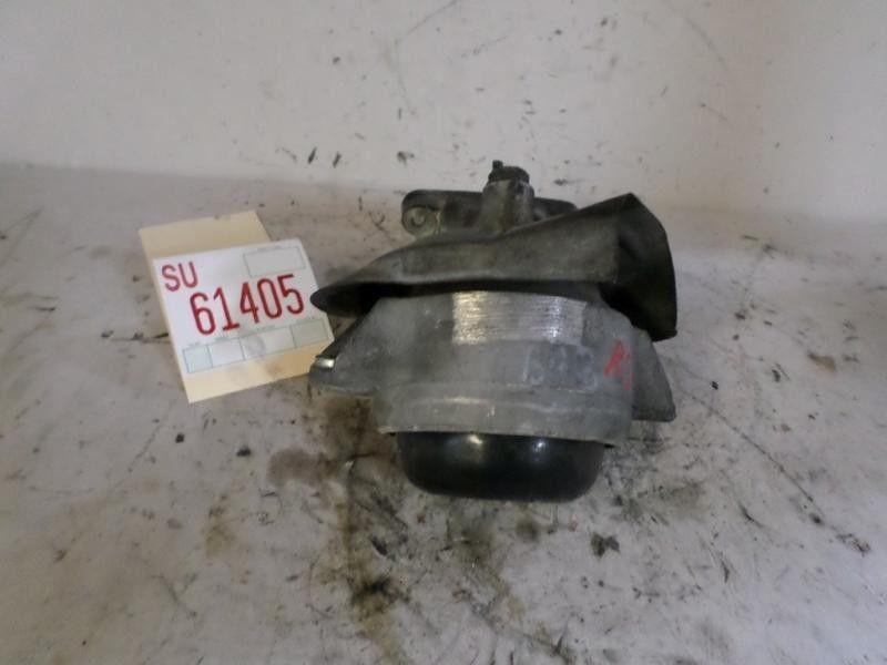 1992 mercedes 400e right passenger side engine mount support oem bracket