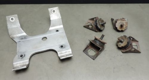 Ski doo formula deluxe 700 engine motor mounts cradle summit mxz 500 600