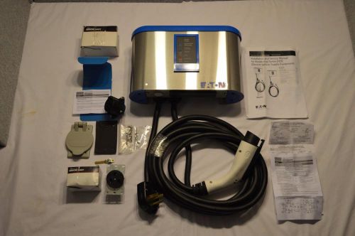 New - eaton evsel 230cnaw level 2 wall mounted single electric car charger