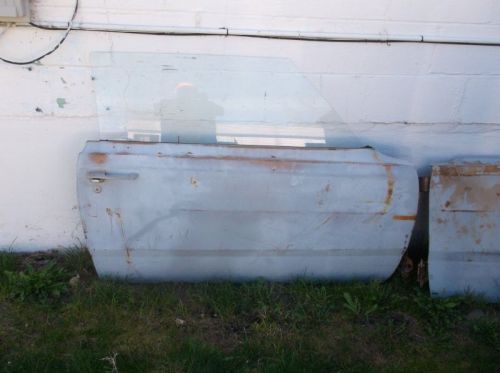 1973-1976 dodge dart 2 door passenger’s door