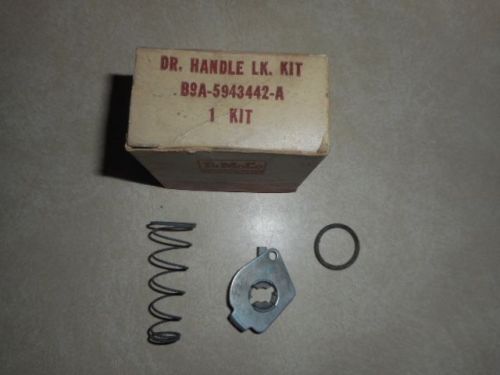 1960 ford thunderbird 2 door hardtop tailgate handle button lock cly. retaining