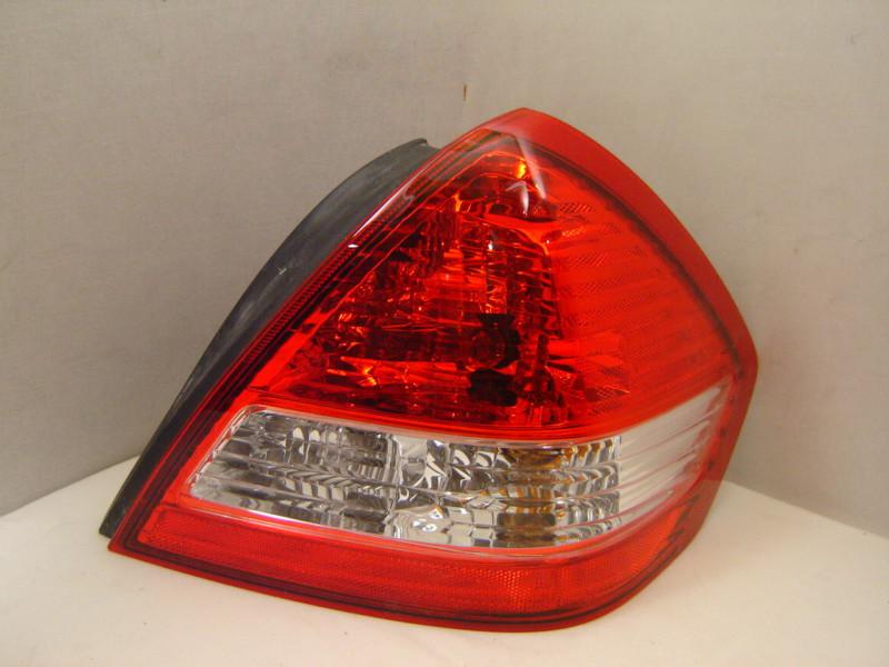Purchase NISSAN VERSA SEDAN Right Tail Light 07 08 09 10 OEM in Laval